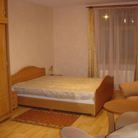 Jomas 24 Hotel ยูร์มาลา ภายนอก รูปภาพ